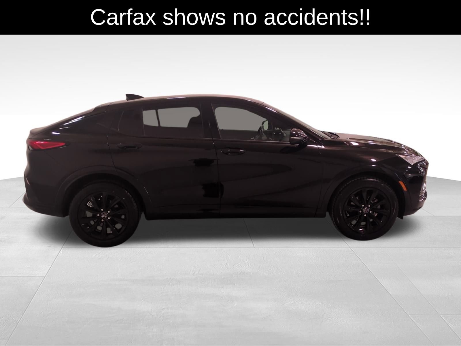 Used 2024 Buick Envista Sport Touring w/ Convenience I Package image 2