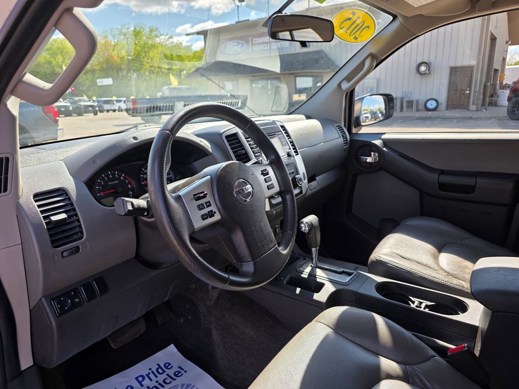 Used 2015 Nissan Xterra S AWD/4WD image 15