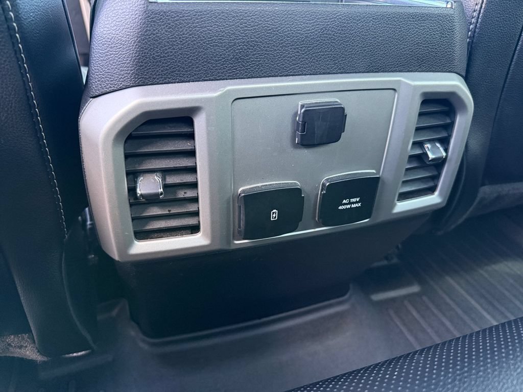 Used 2018 Ford F150 Lariat w/ Equipment Group 502A Luxury AWD/4WD image 16