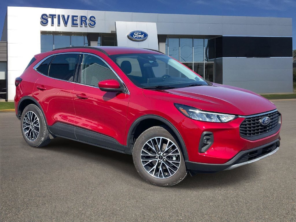 Certified 2025 Ford Escape SE