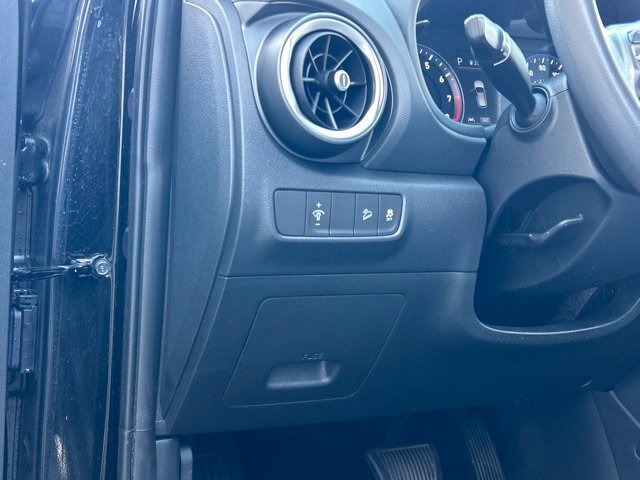 Used 2022 Hyundai Kona SEL AWD/4WD image 21
