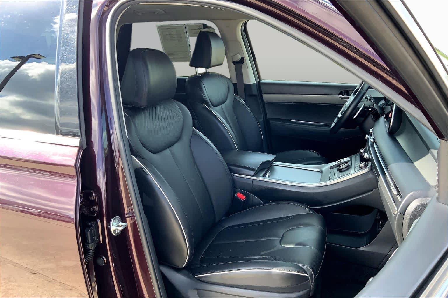 Used 2024 Hyundai Palisade SEL FWD image 9