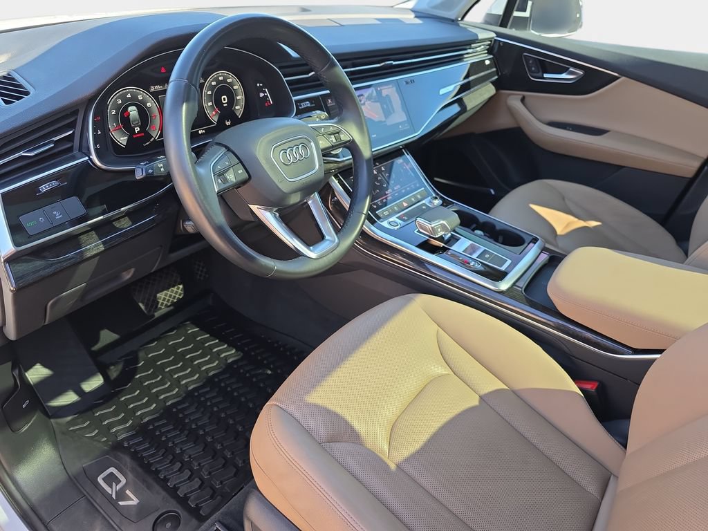 Used 2021 Audi Q7 3.0T Premium Plus w/ Executive Package AWD/4WD image 20