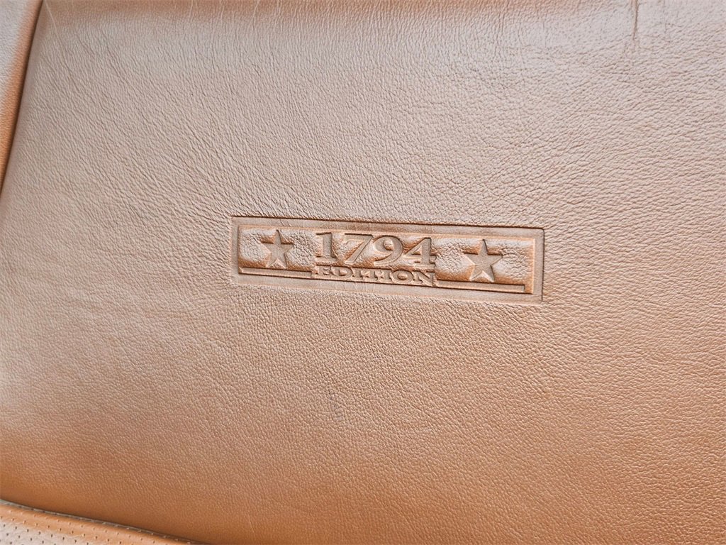 Used 2014 Toyota Tundra 1794 Edition image 29