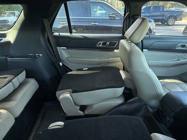 Used 2018 Ford Explorer Limited w/ Ford Safe & Smart Package image 15