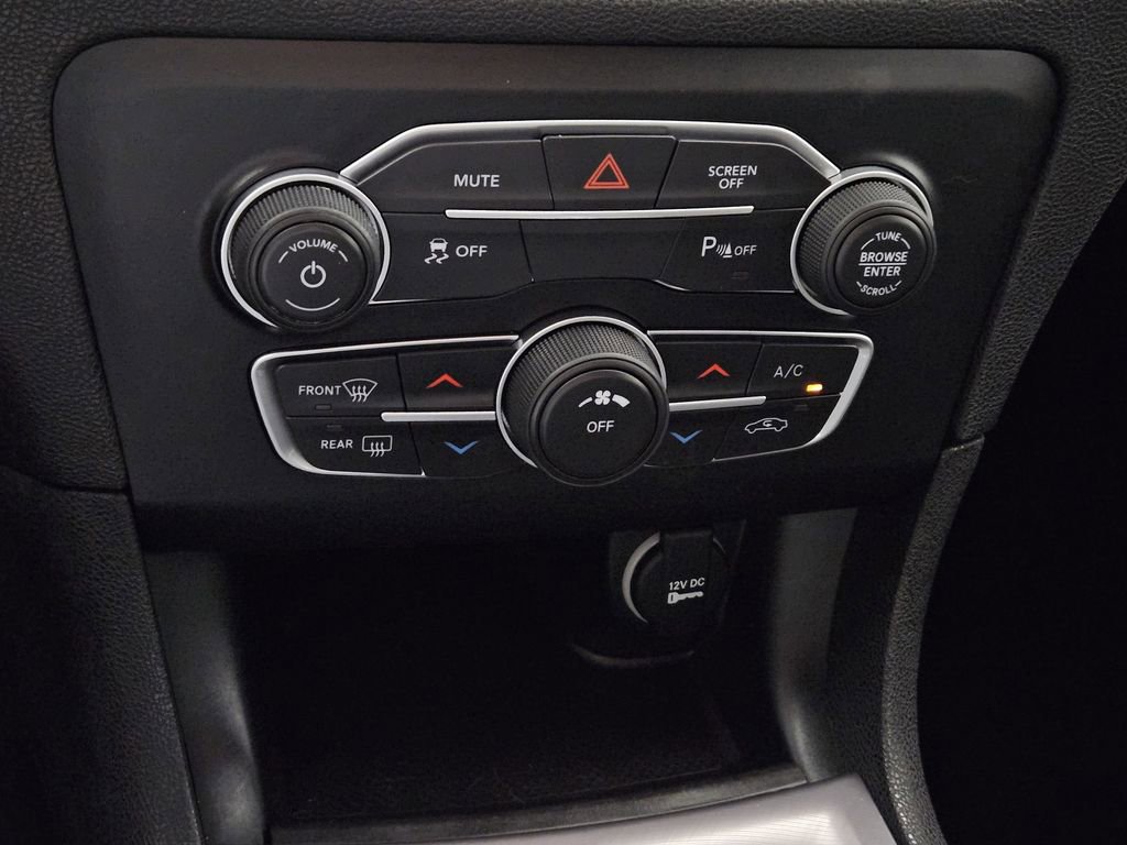 Used 2023 Dodge Charger SXT RWD image 15