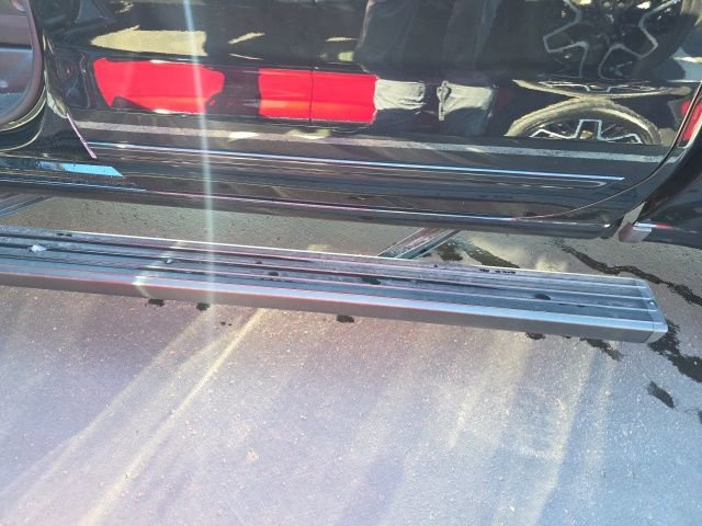 Used 2025 Chevrolet Silverado 1500 High Country w/ Midnight Edition AWD/4WD image 12
