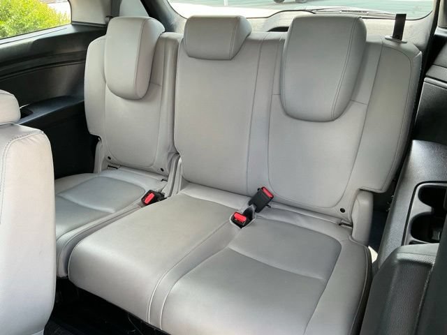 Certified 2024 Honda Odyssey Touring image 9