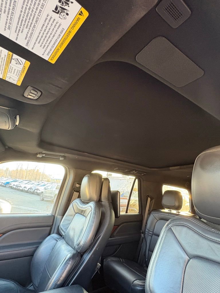 Used 2022 Lincoln Navigator Reserve image 18