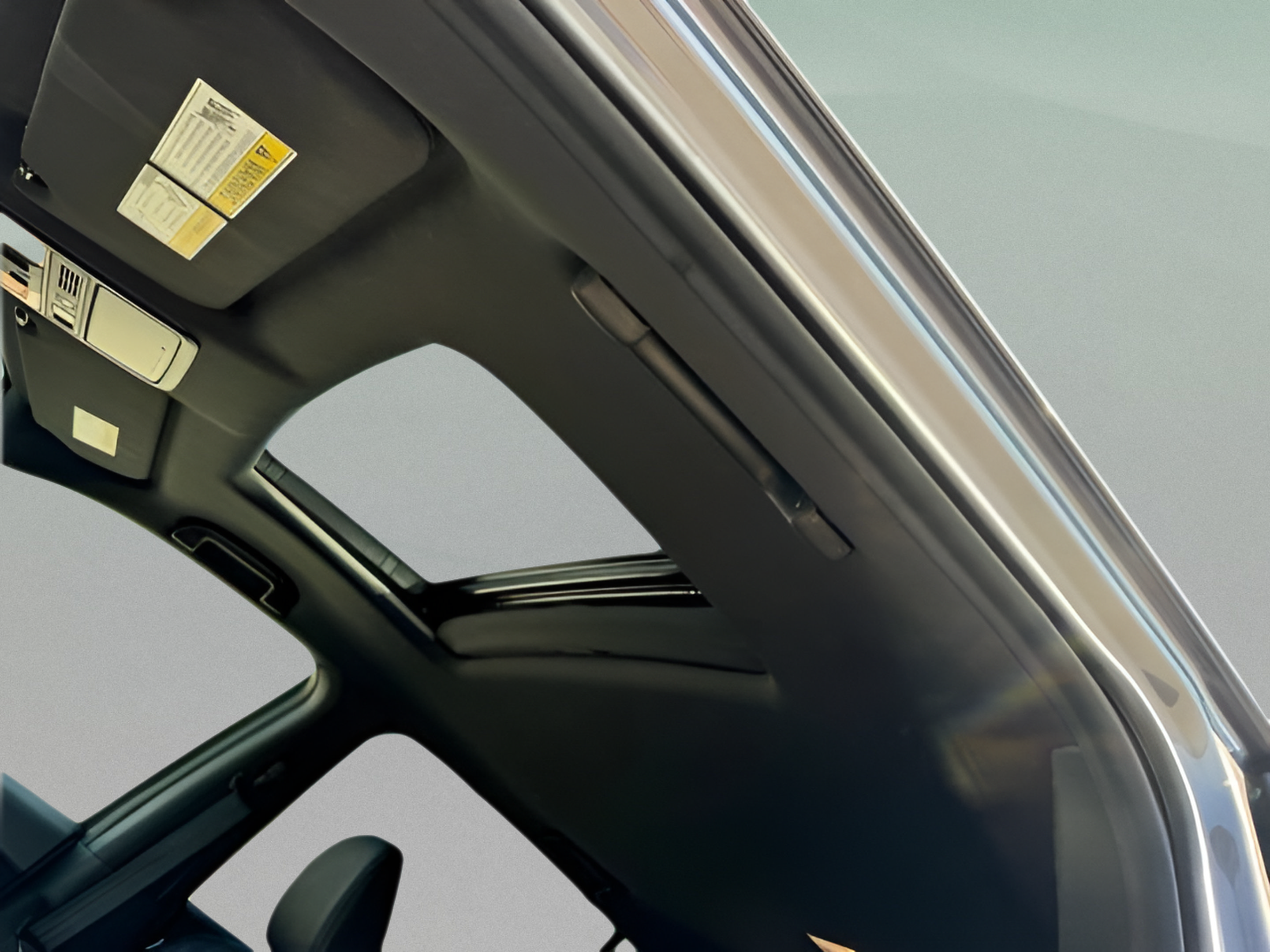 Used 2020 Honda Passport Elite image 31