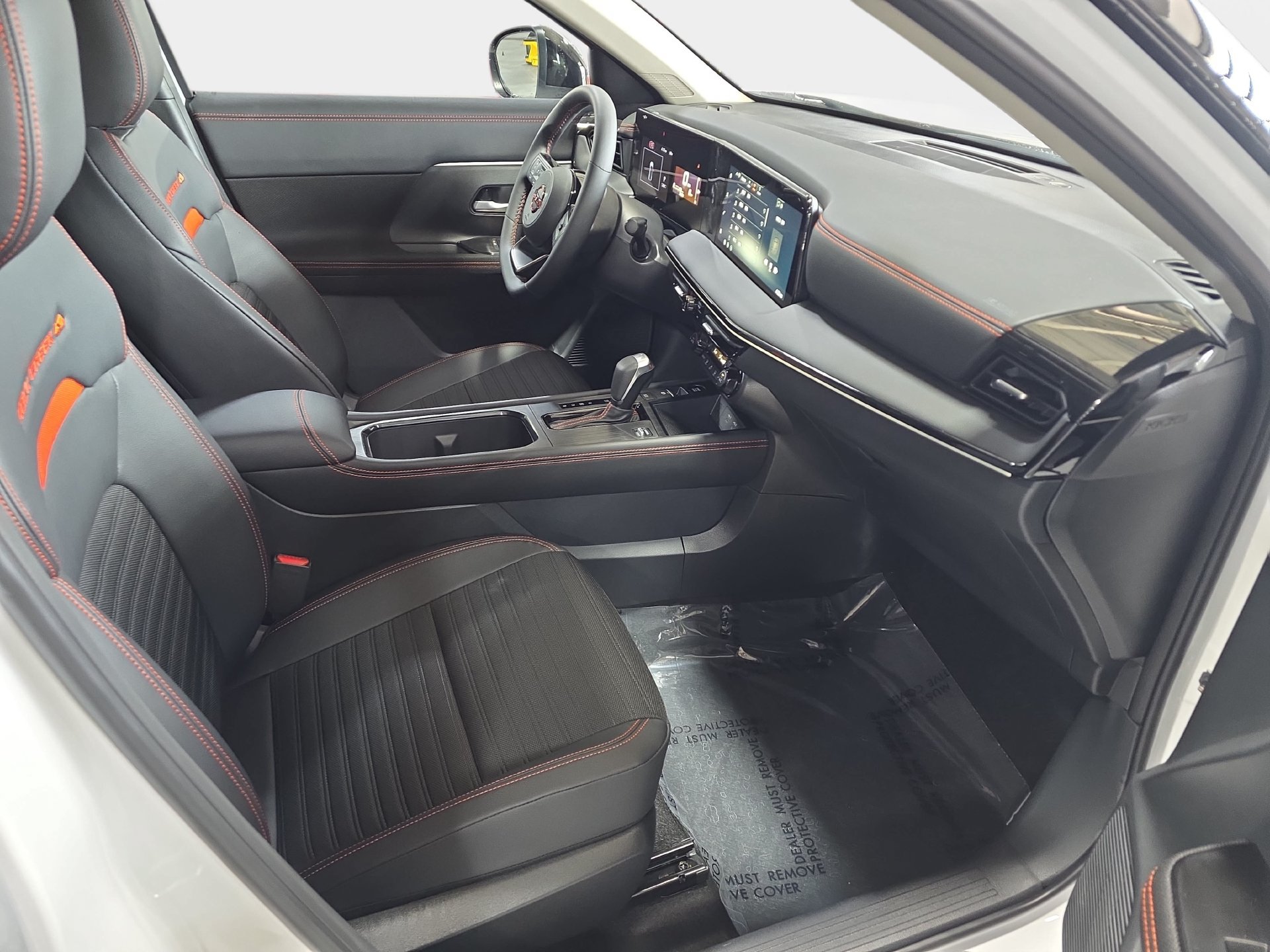 New 2027 Nissan Kicks SV w/ Rock Creek Edition AWD/4WD image 10