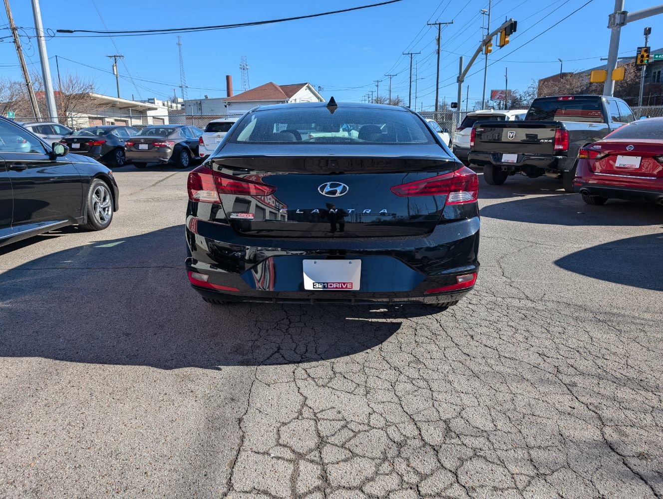 Used 2020 Hyundai Elantra SEL w/ Cargo Package (C1) image 7