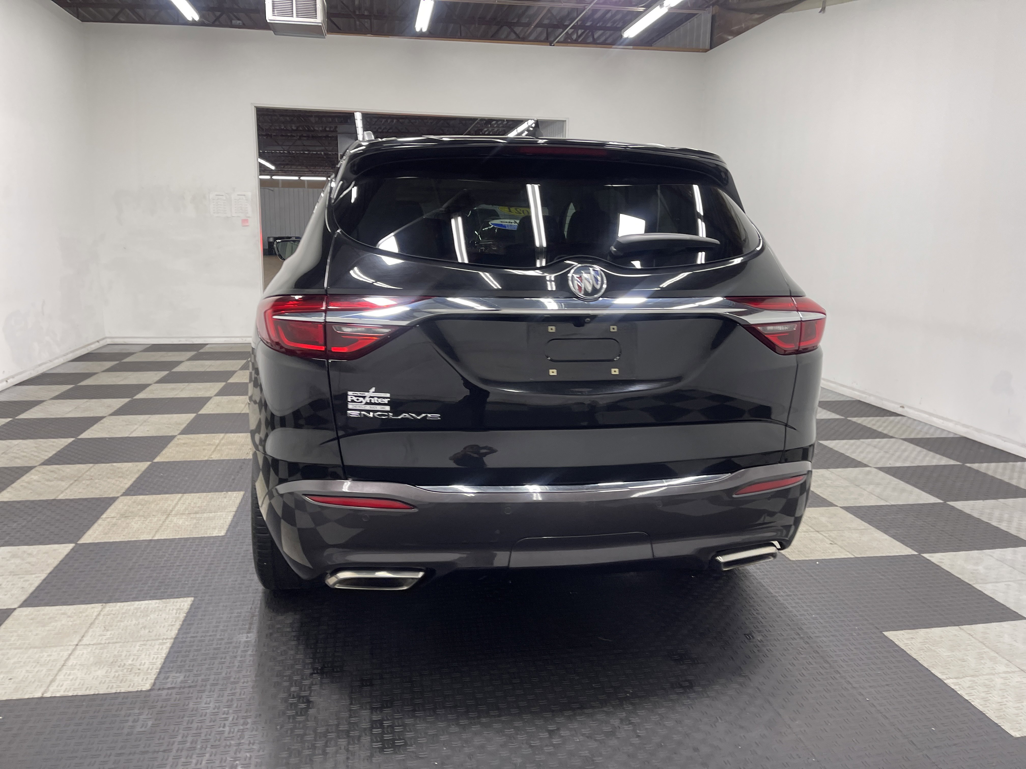 Used 2021 Buick Enclave Premium w/ Sun and Sites Package FWD image 3