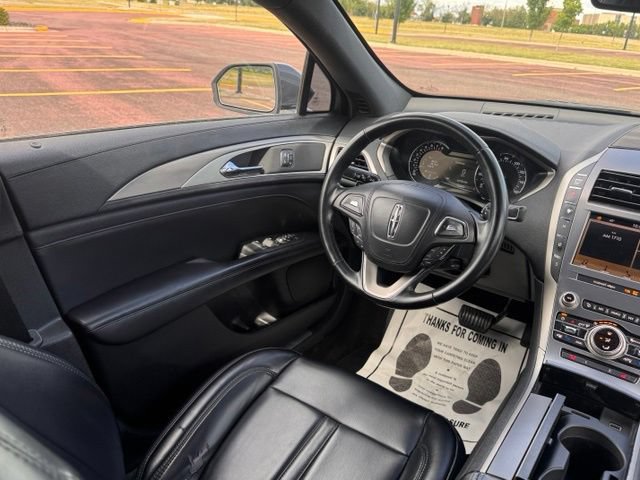 Used 2019 Lincoln MKZ Premiere AWD/4WD image 15