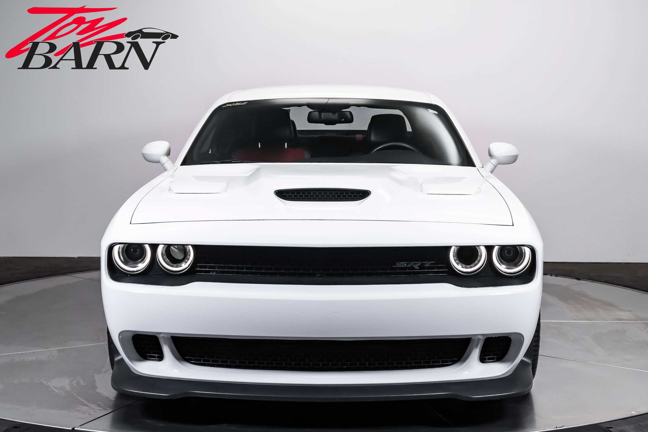 Used 2015 Dodge Challenger SRT Hellcat RWD image 8