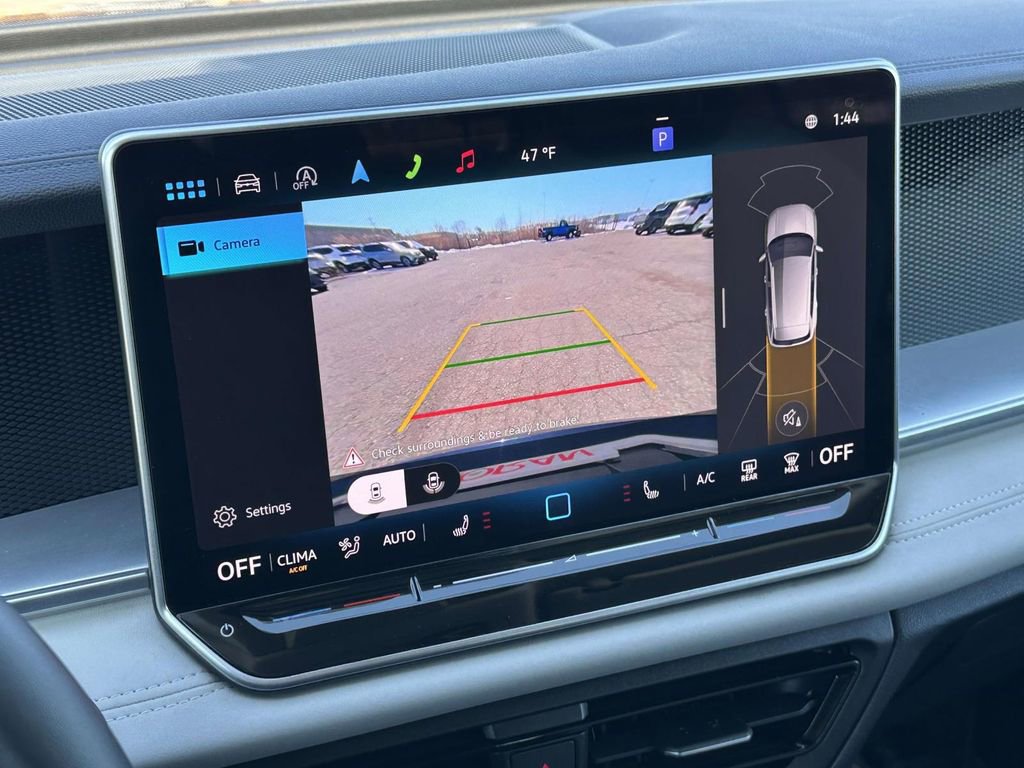 Certified 2025 Volkswagen Tiguan SE image 28