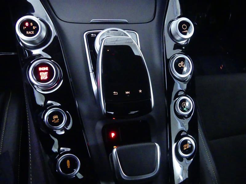 Used 2018 Mercedes-Benz AMG GT R image 16