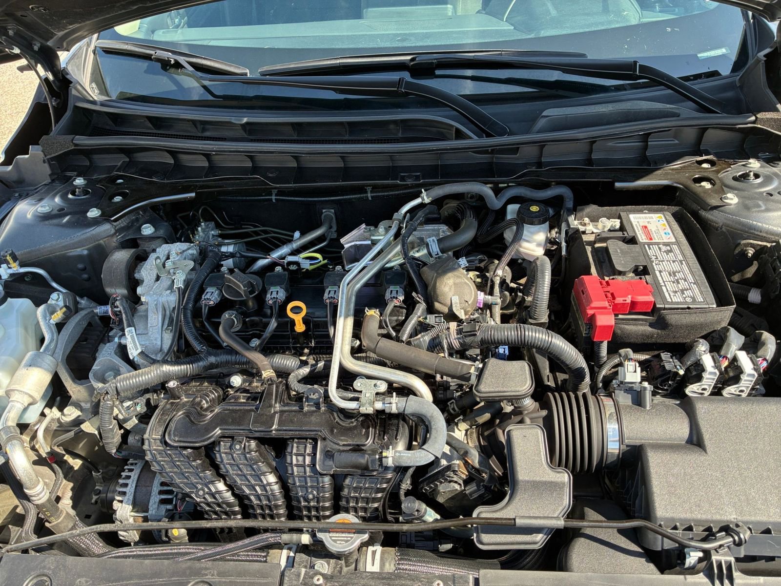Used 2024 Nissan Altima 2.5 SV FWD image 32