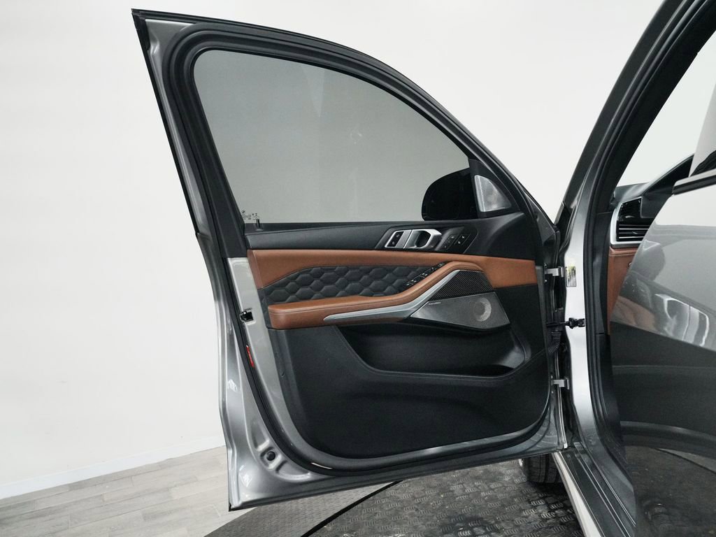 Used 2022 BMW X5 M w/ Competition Package 2 image 10