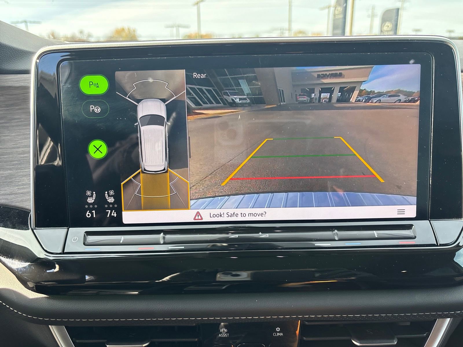 Used 2025 Volkswagen Atlas SEL Premium R-Line image 20