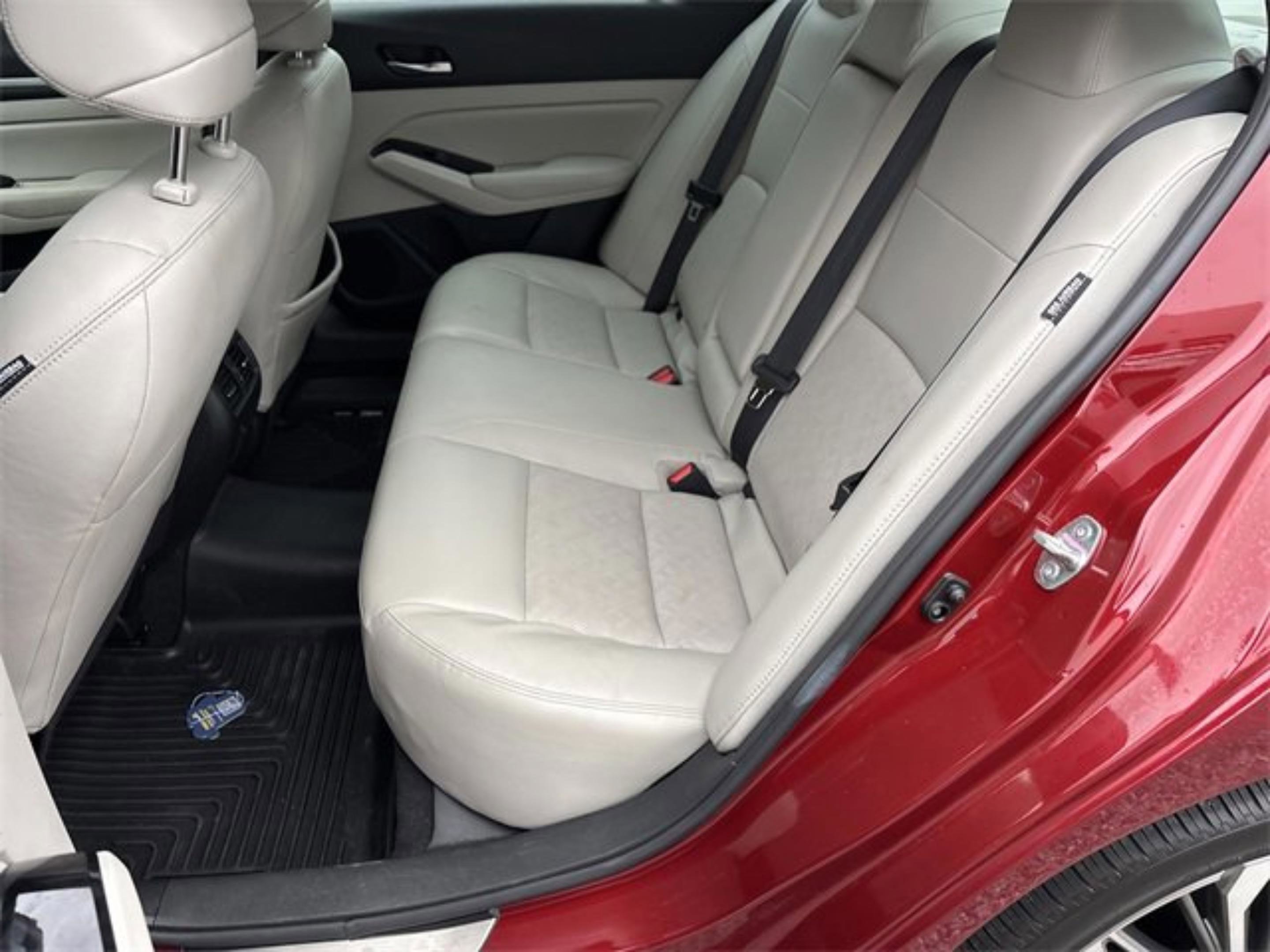 Used 2024 Nissan Altima 2.5 SL image 18