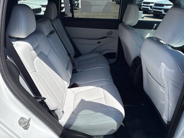 New 2026 Jeep Cherokee Limited AWD/4WD image 25