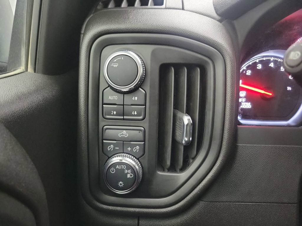 Used 2023 GMC Sierra 1500 Pro w/ Pro Value Package image 27