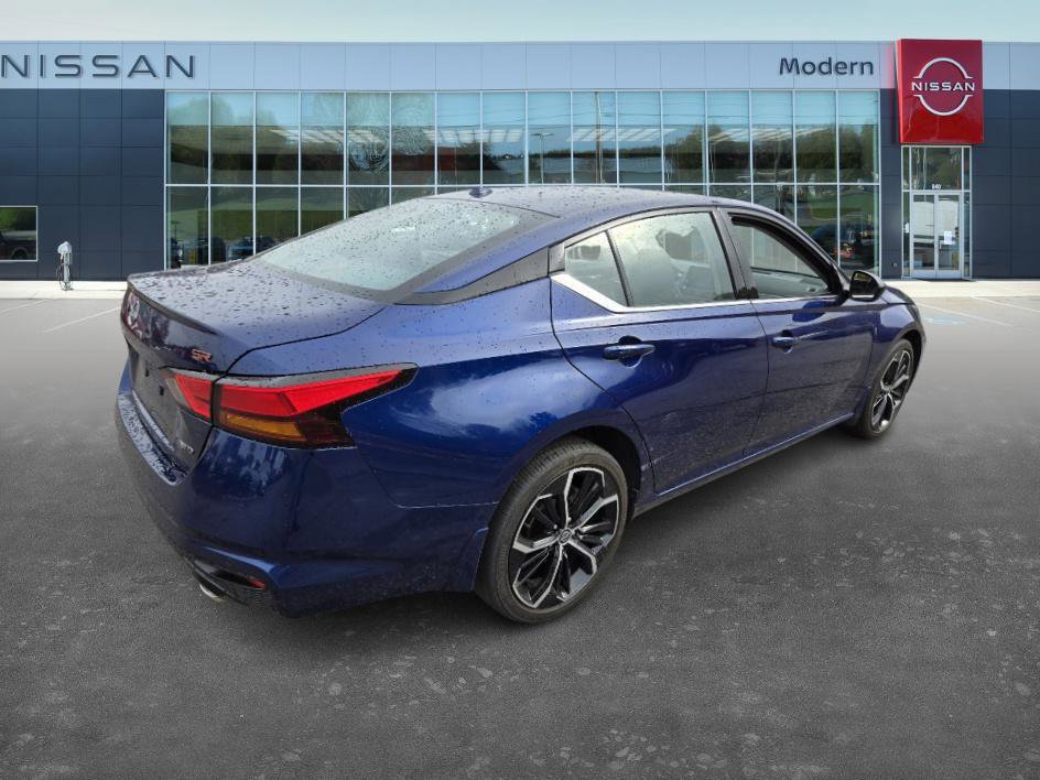 Certified 2024 Nissan Altima 2.5 SR image 5