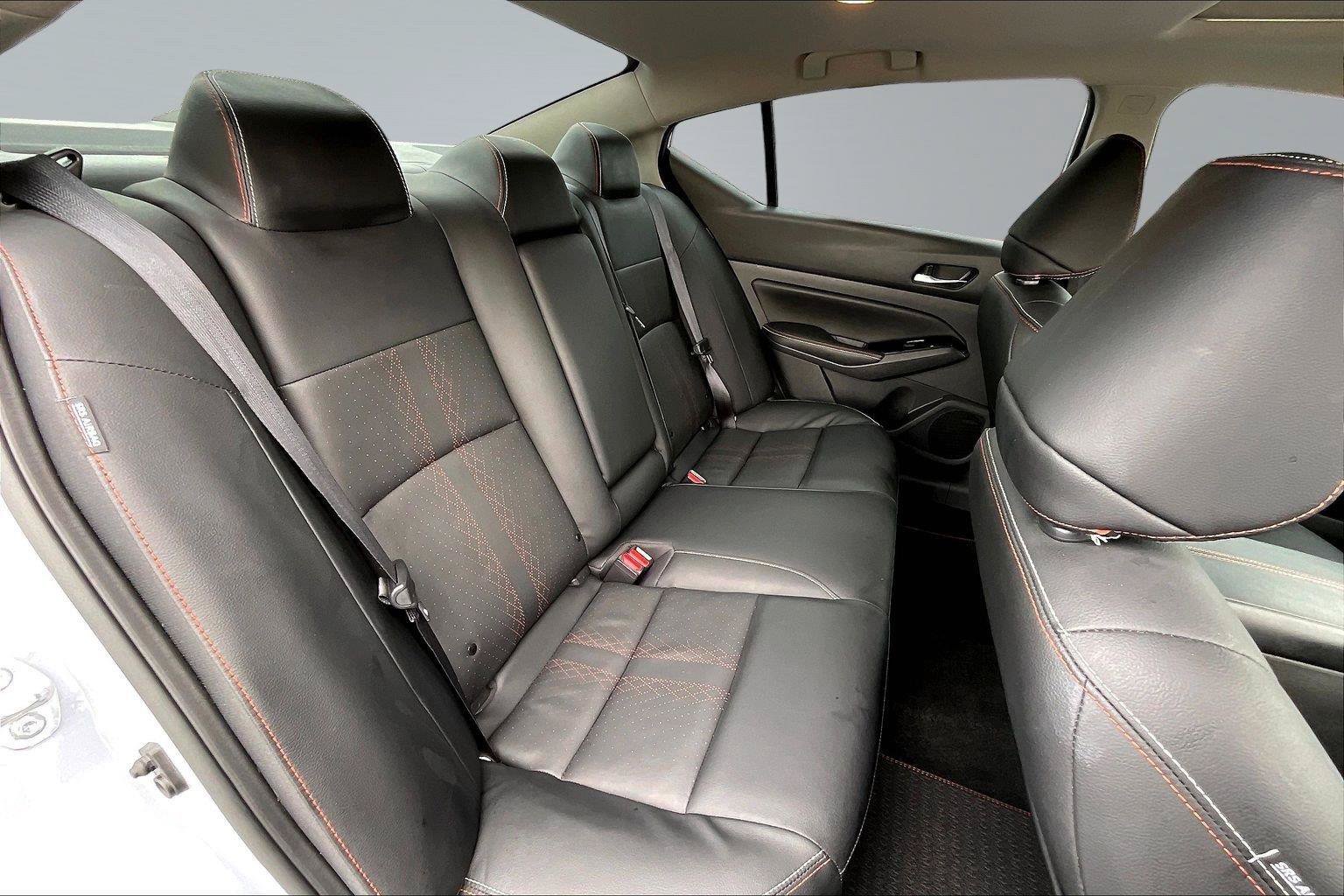 Certified 2024 Nissan Altima 2.5 SR w/ SR Premium Package FWD image 28
