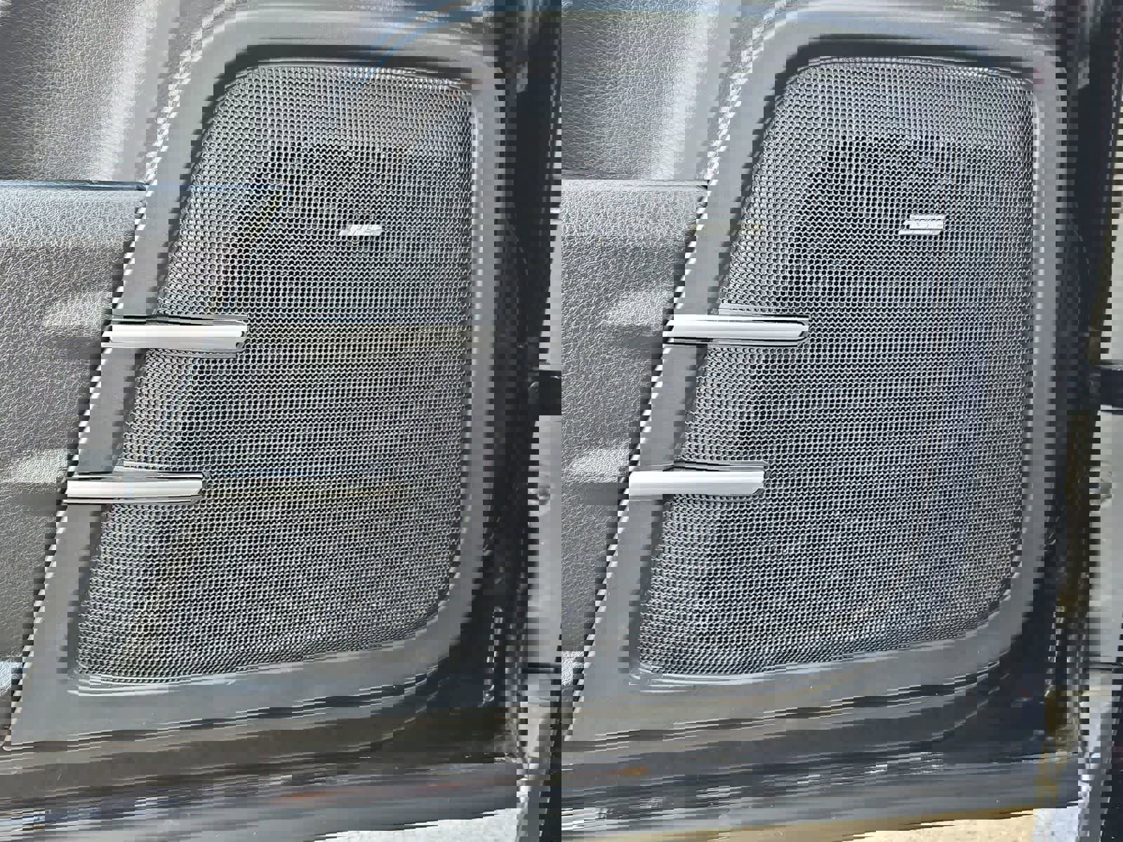 Used 2018 Porsche Cayenne S image 31