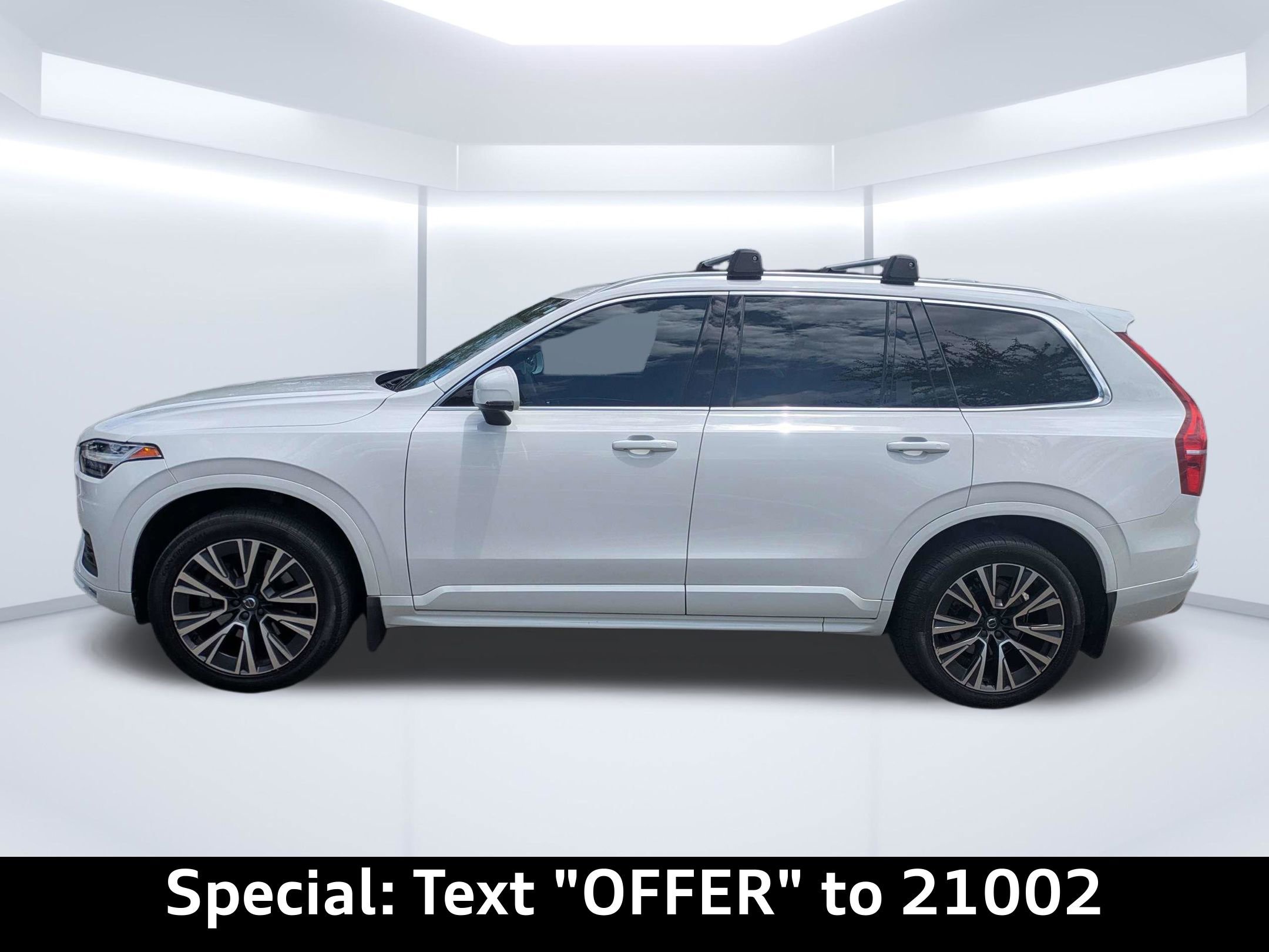 Used 2020 Volvo XC90 T5 Momentum w/ Protection Package FWD image 6