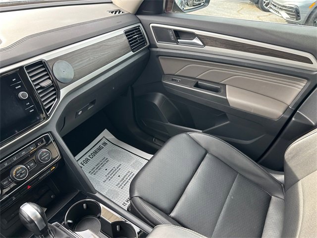 Used 2022 Volkswagen Atlas SE image 30