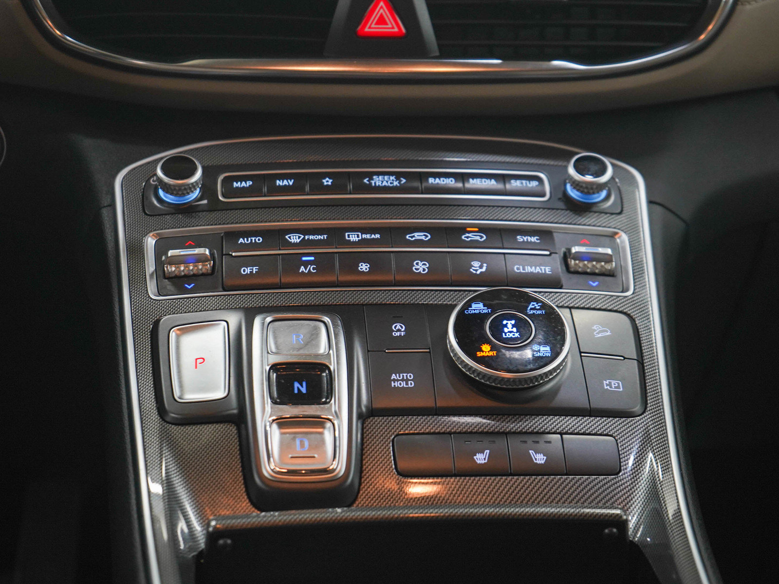 Certified 2023 Hyundai Santa Fe SEL AWD/4WD image 18