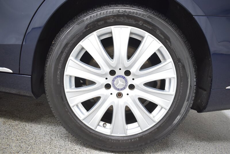Used 2015 Mercedes-Benz S 550 4MATIC Sedan image 34