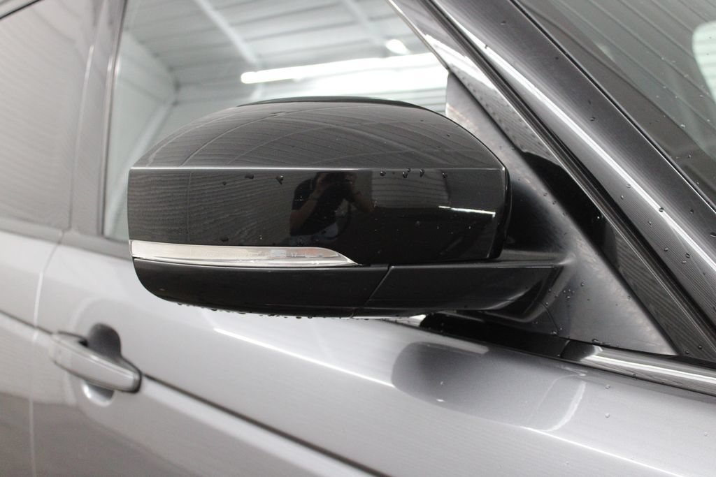Used 2021 Land Rover Range Rover Sport HSE Silver Edition AWD/4WD image 13