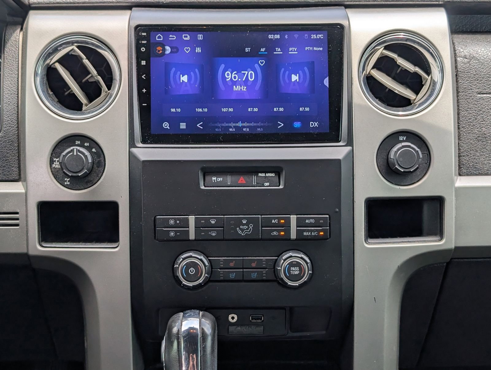 Used 2012 Ford F150 FX4 w/ FX Luxury Pkg AWD/4WD image 16