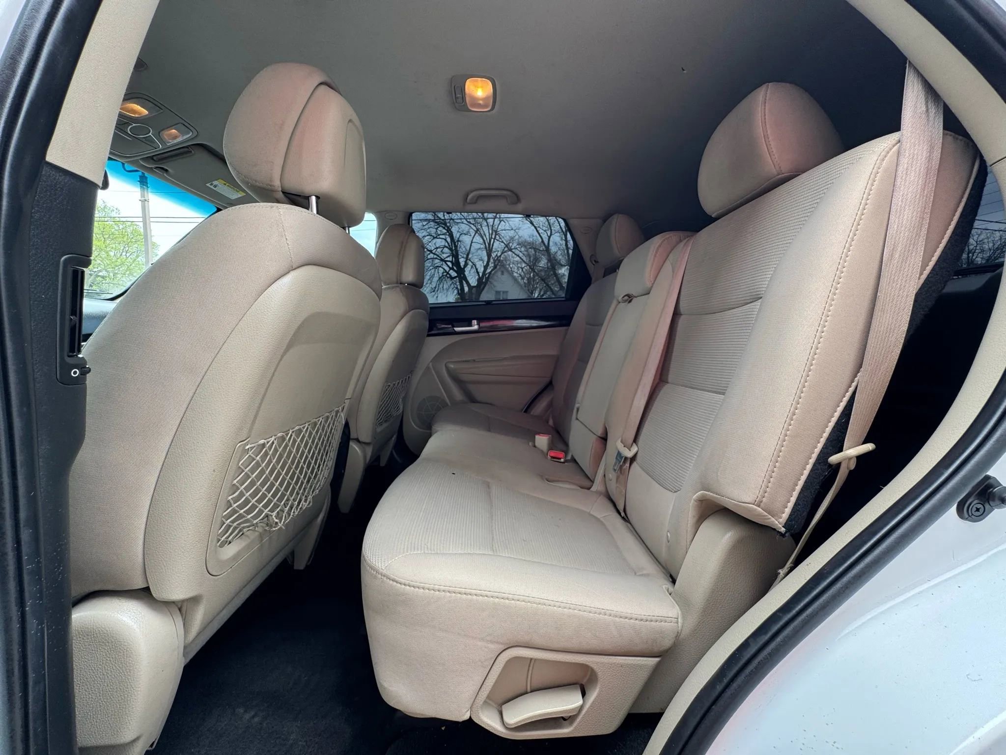 Used 2015 Kia Sorento LX image 16