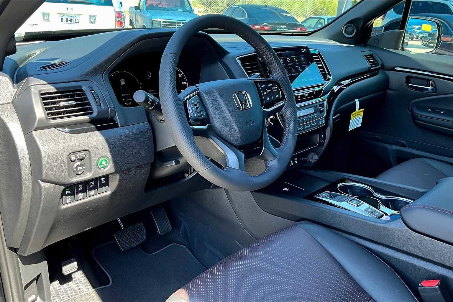 New 2026 Honda Ridgeline Black Edition image 8