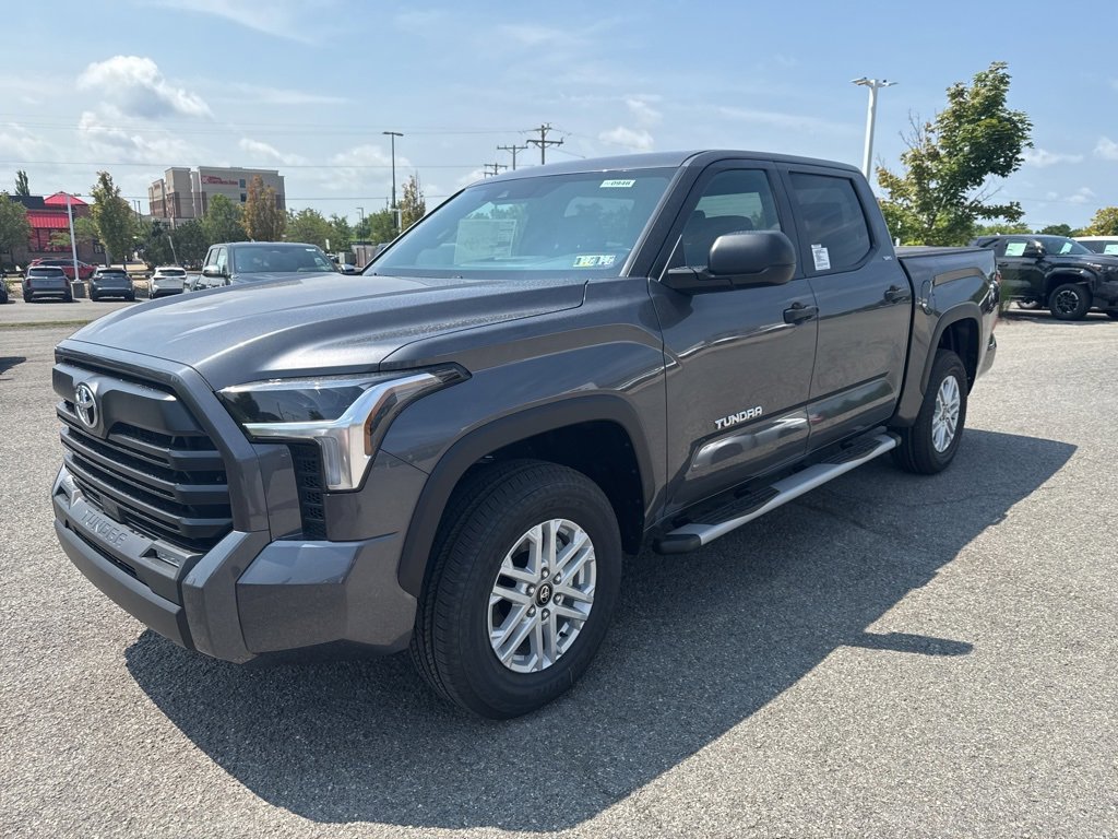 New 2025 Toyota Tundra SR5 image 32
