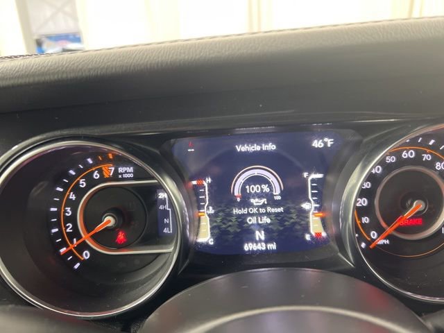 Used 2021 Jeep Wrangler Unlimited Sahara image 8