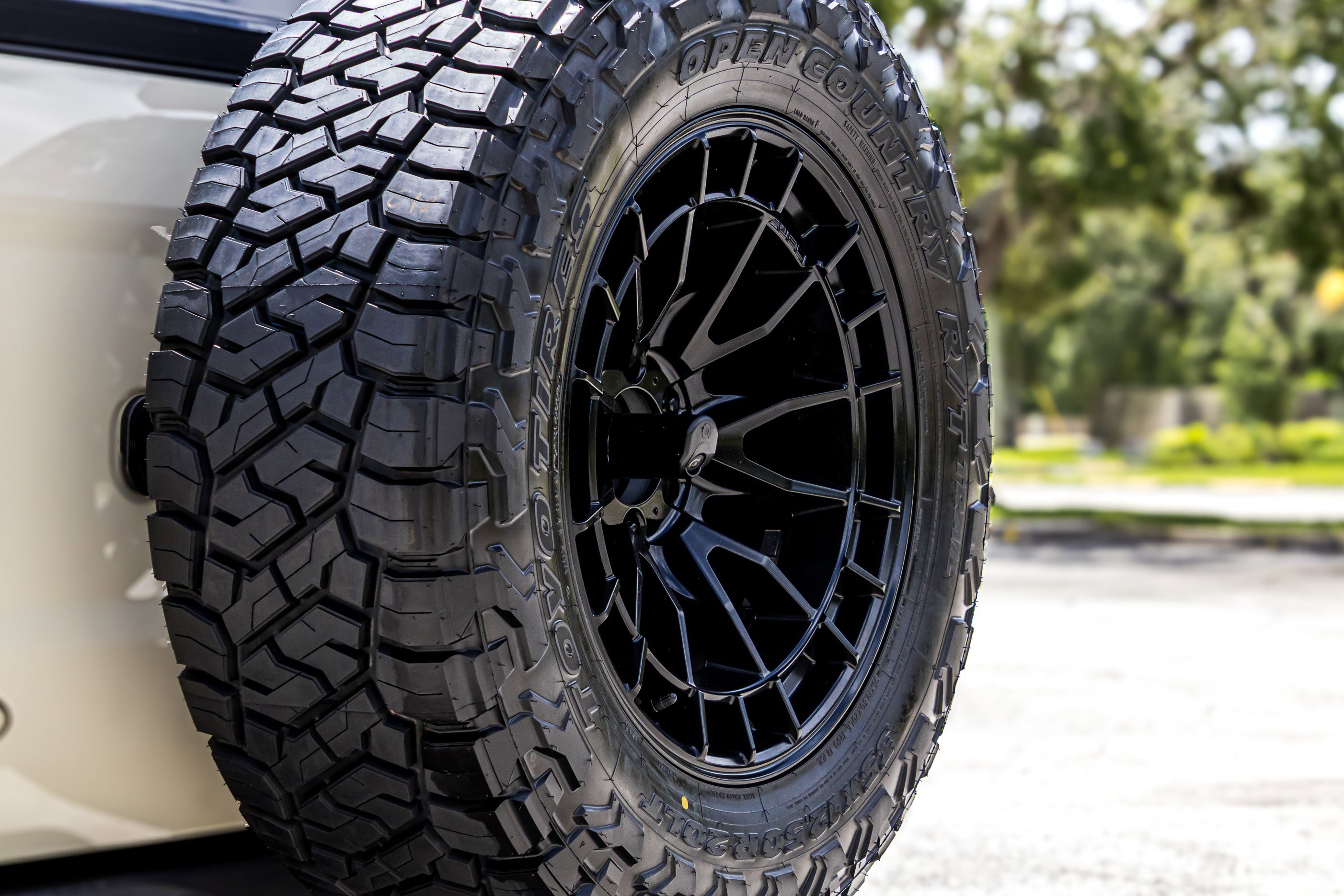 New 2025 Ford Bronco Badlands image 22