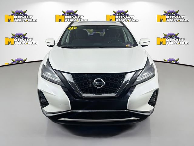 Used 2019 Nissan Murano SL image 2