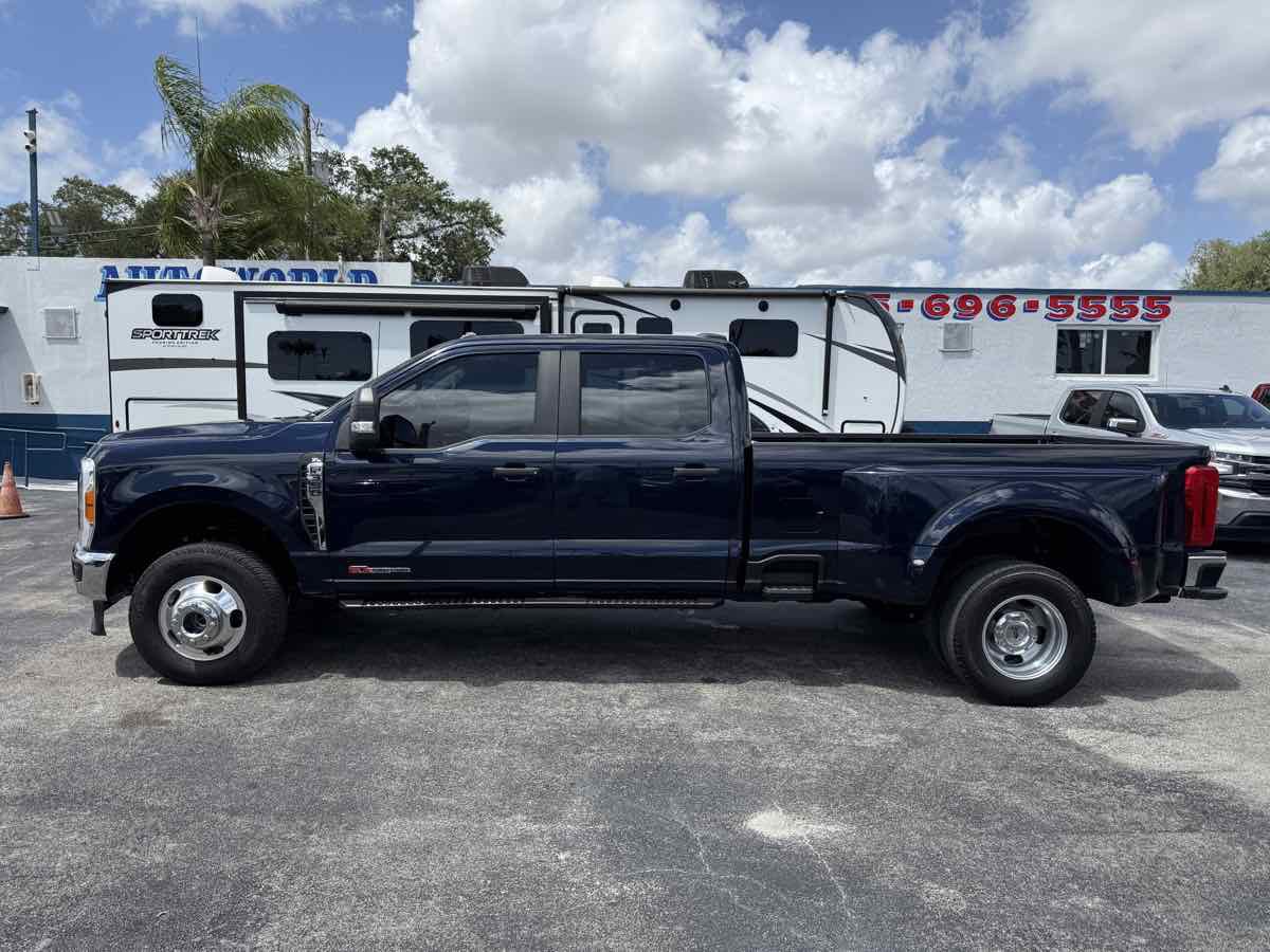 Used 2023 Ford F350 XL w/ XL Driver Assist Package AWD/4WD image 5