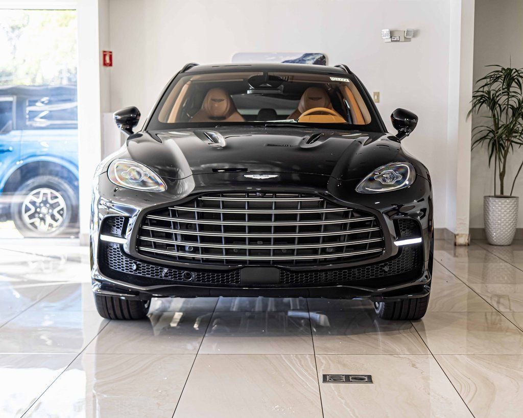 New 2026 Aston Martin DBX 707 AWD/4WD image 2