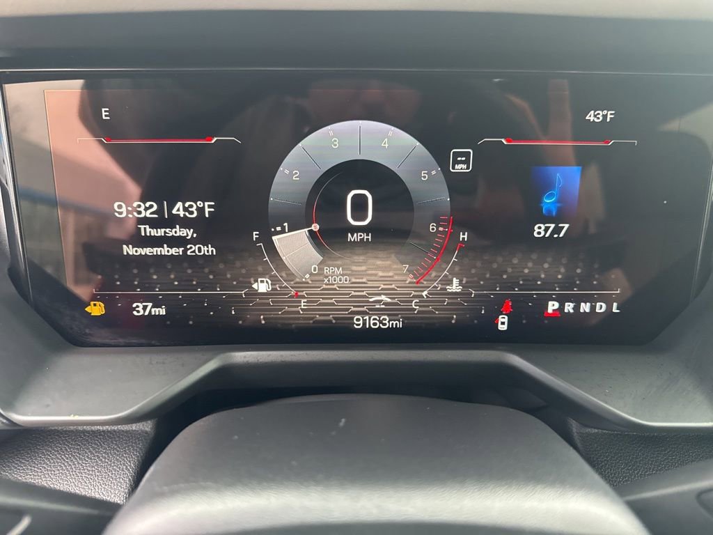 Certified 2024 GMC Acadia Elevation w/ Luxury Package image 12