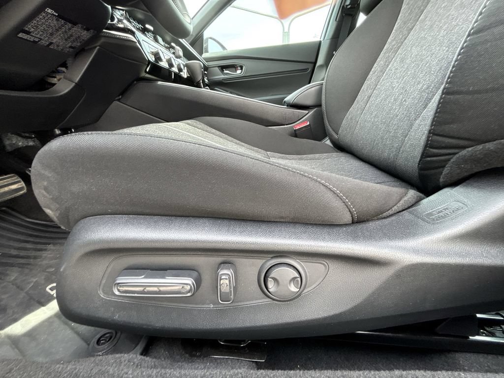 Used 2025 Honda Accord Sport image 14