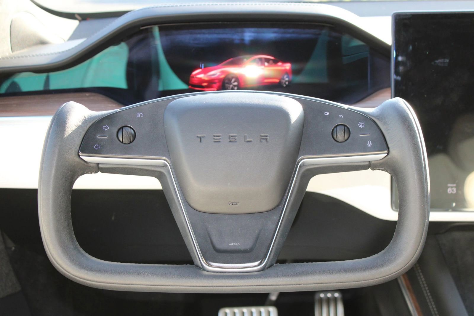 Used 2022 Tesla Model S Standard Range image 17