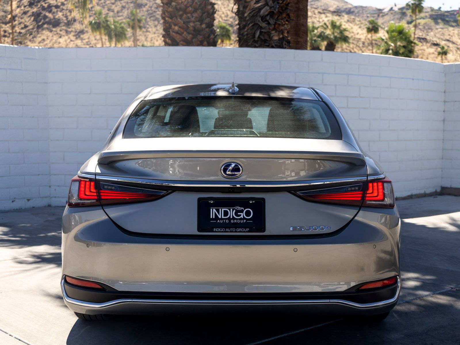 Used 2021 Lexus ES 300h w/ Premium Package image 9