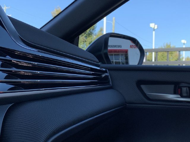 Used 2026 Toyota Camry SE FWD image 13