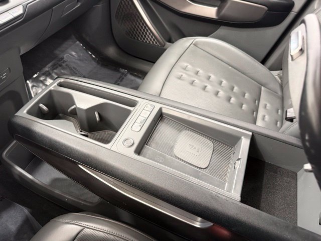 Used 2024 Kia EV9 Wind AWD/4WD image 40